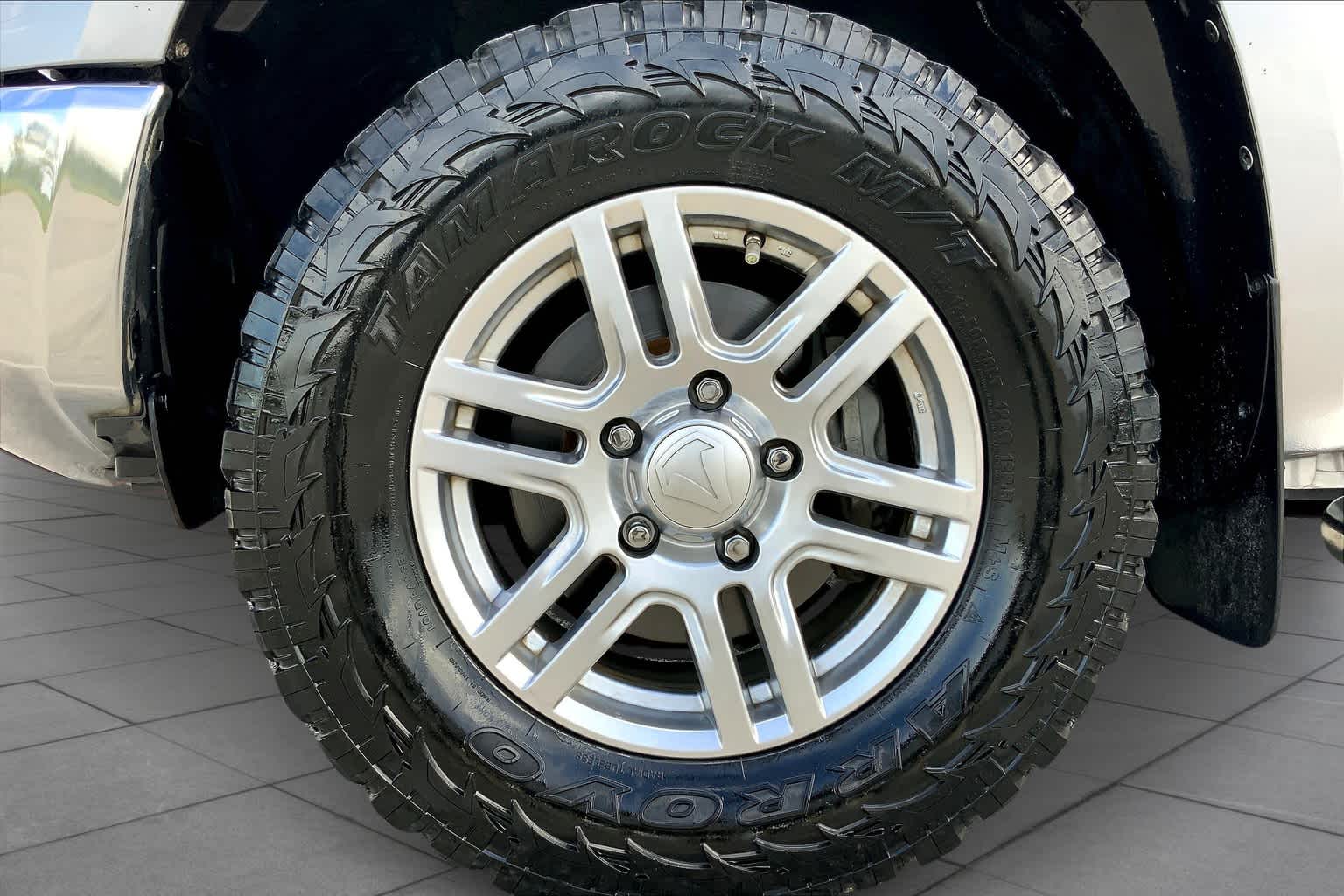 2016 Toyota Tundra SR5 - 10