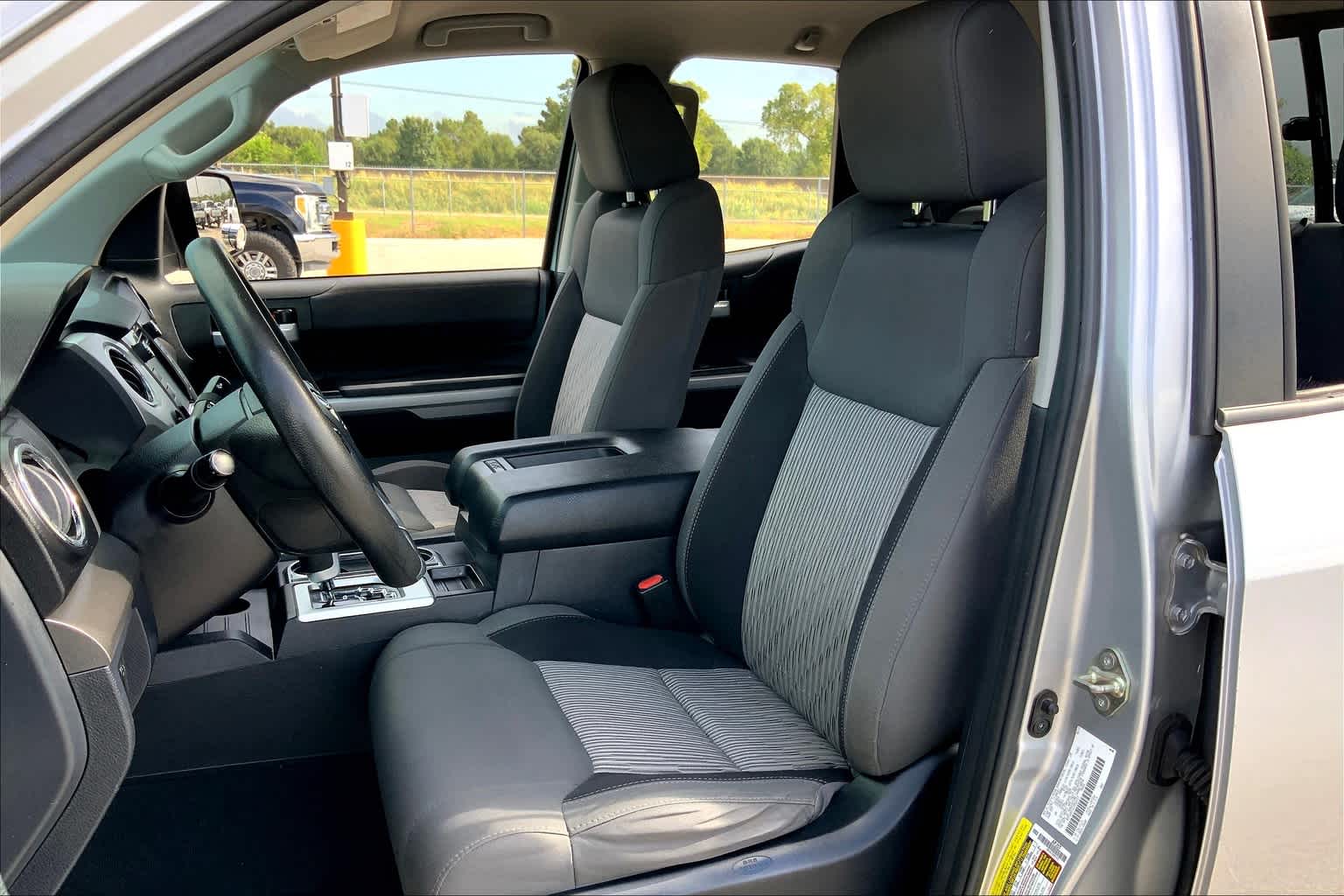 2016 Toyota Tundra SR5 - 7