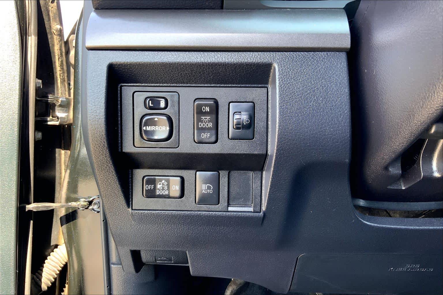 2018 Toyota Tundra SR5 Midnight Black Metallic at Group 1 Toyota Southwest