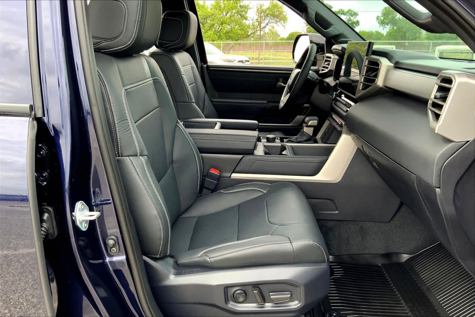2026 Toyota Tundra Limited - 8