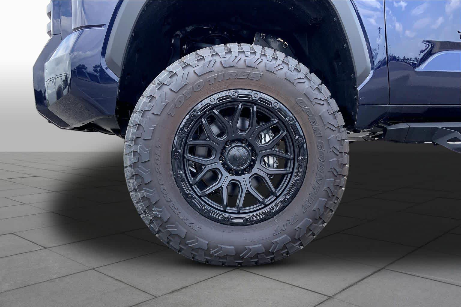 2026 Toyota Tundra Limited - 10