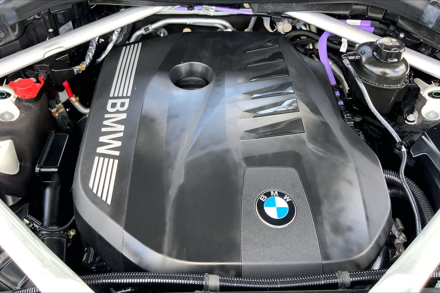 2023 BMW X7 xDrive40i xDrive40i Alpine White at Group 1 Toyota Southwest