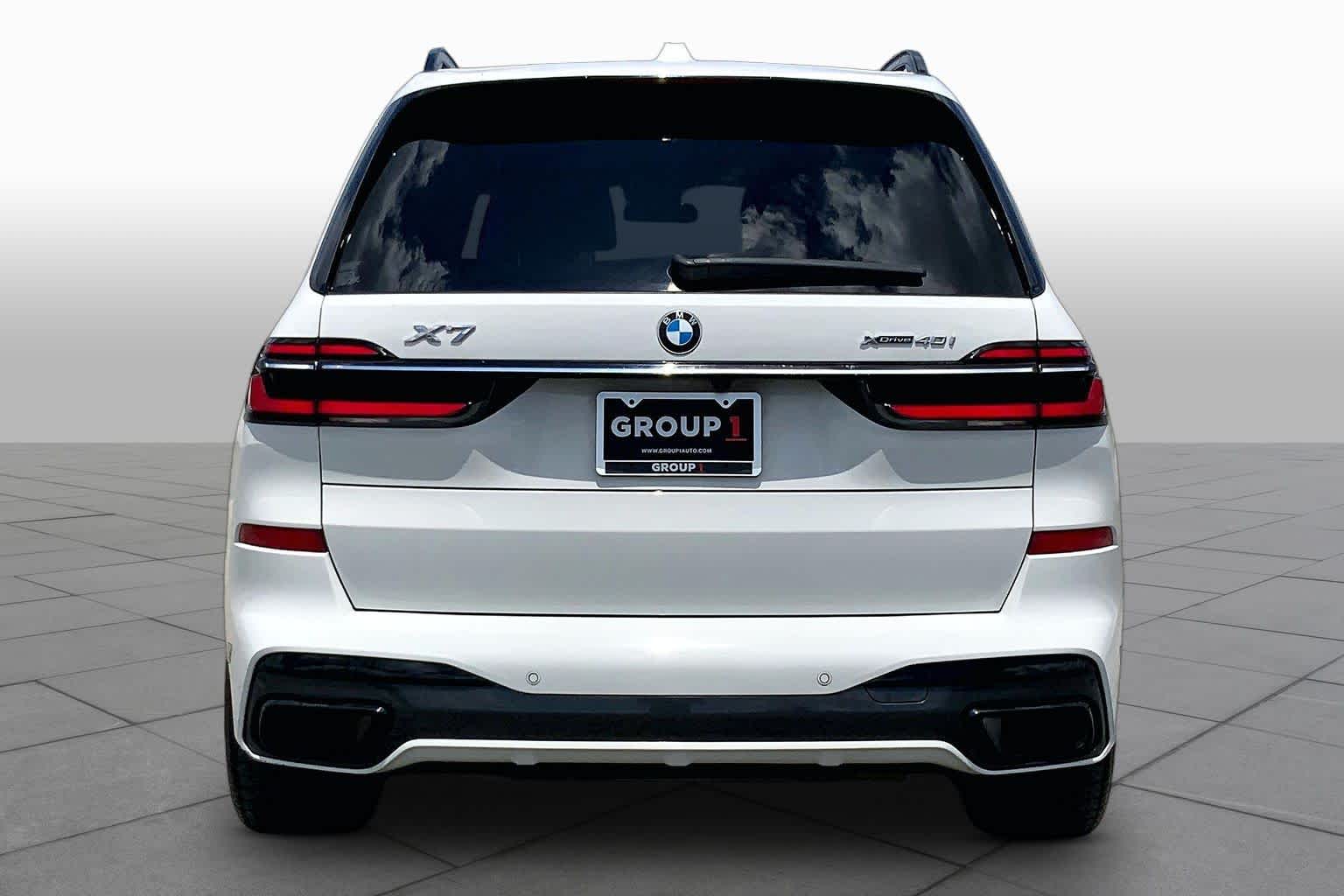 2023 BMW X7 xDrive40i xDrive40i Alpine White at Group 1 Toyota Southwest