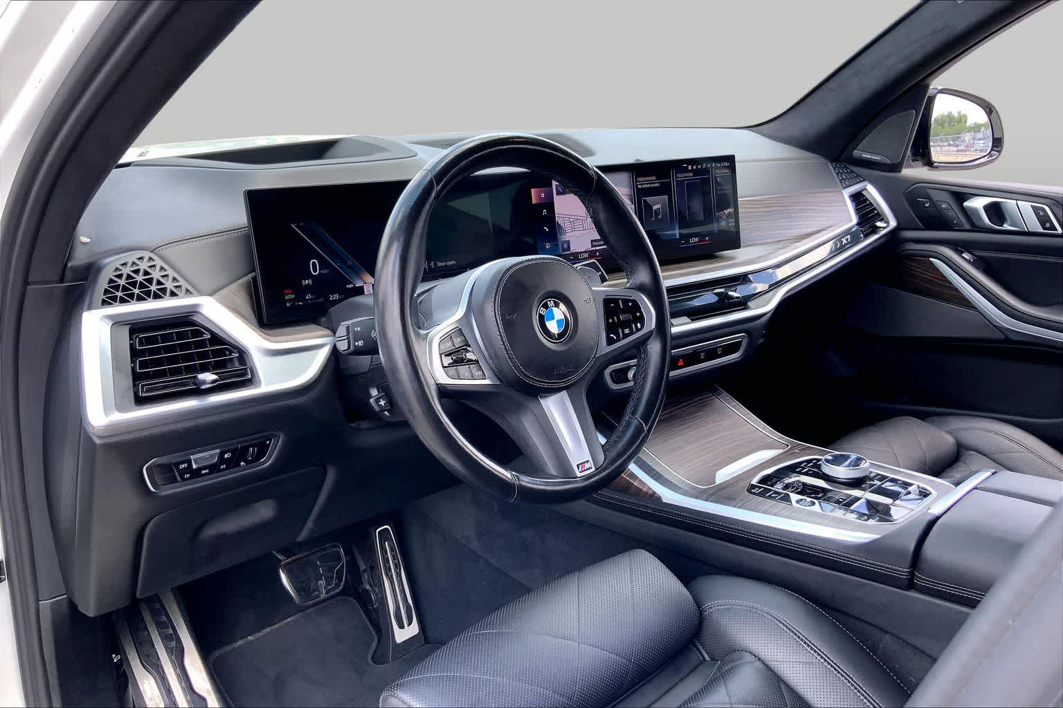 2023 BMW X7 xDrive40i xDrive40i Alpine White at Group 1 Toyota Southwest