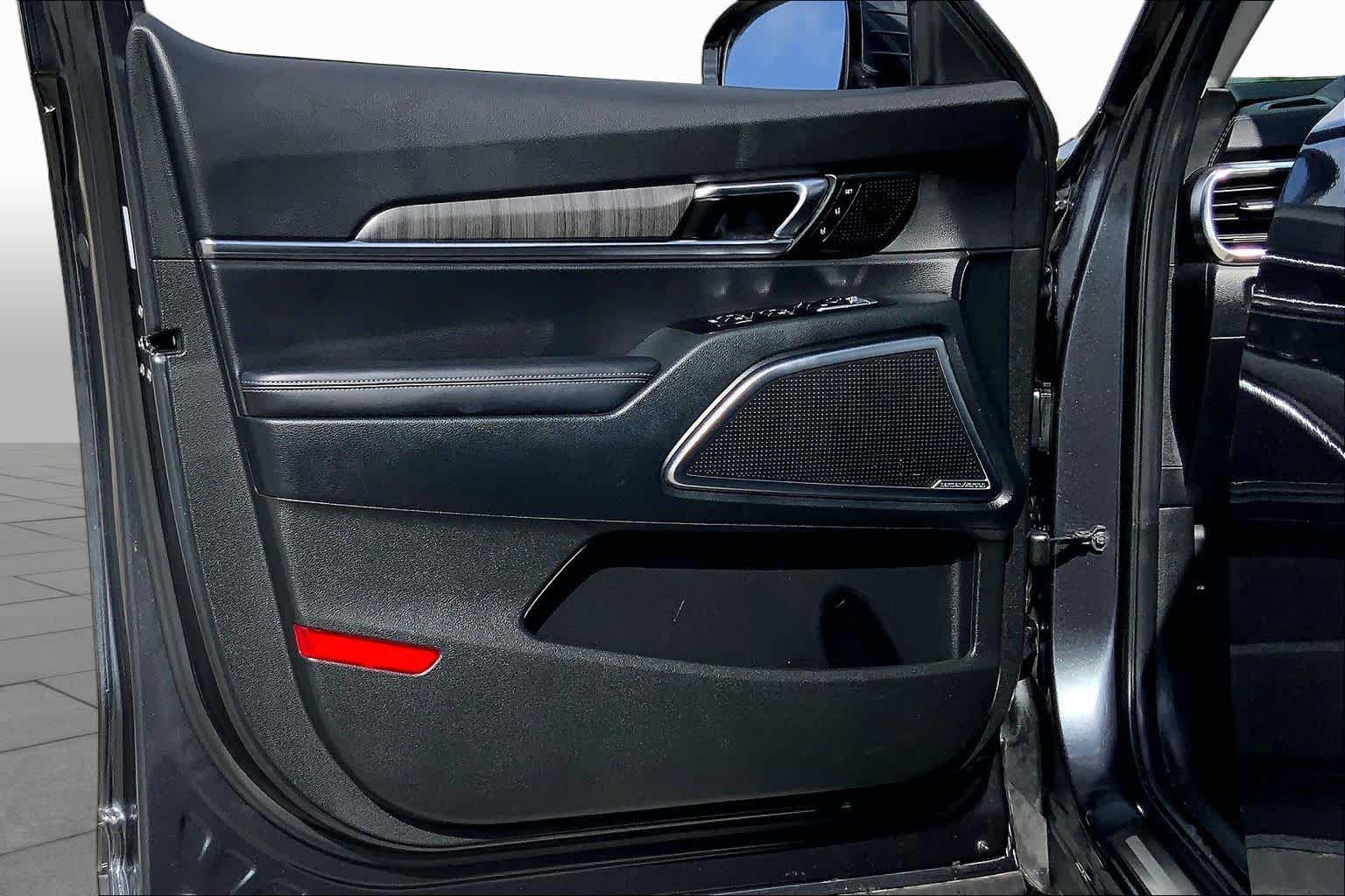 2024 Kia Telluride SX Gravity Gray at Beck & Masten Kia