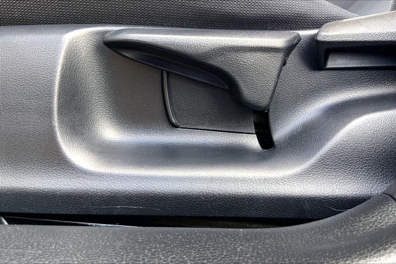2024 Toyota Corolla photo 34 of 36