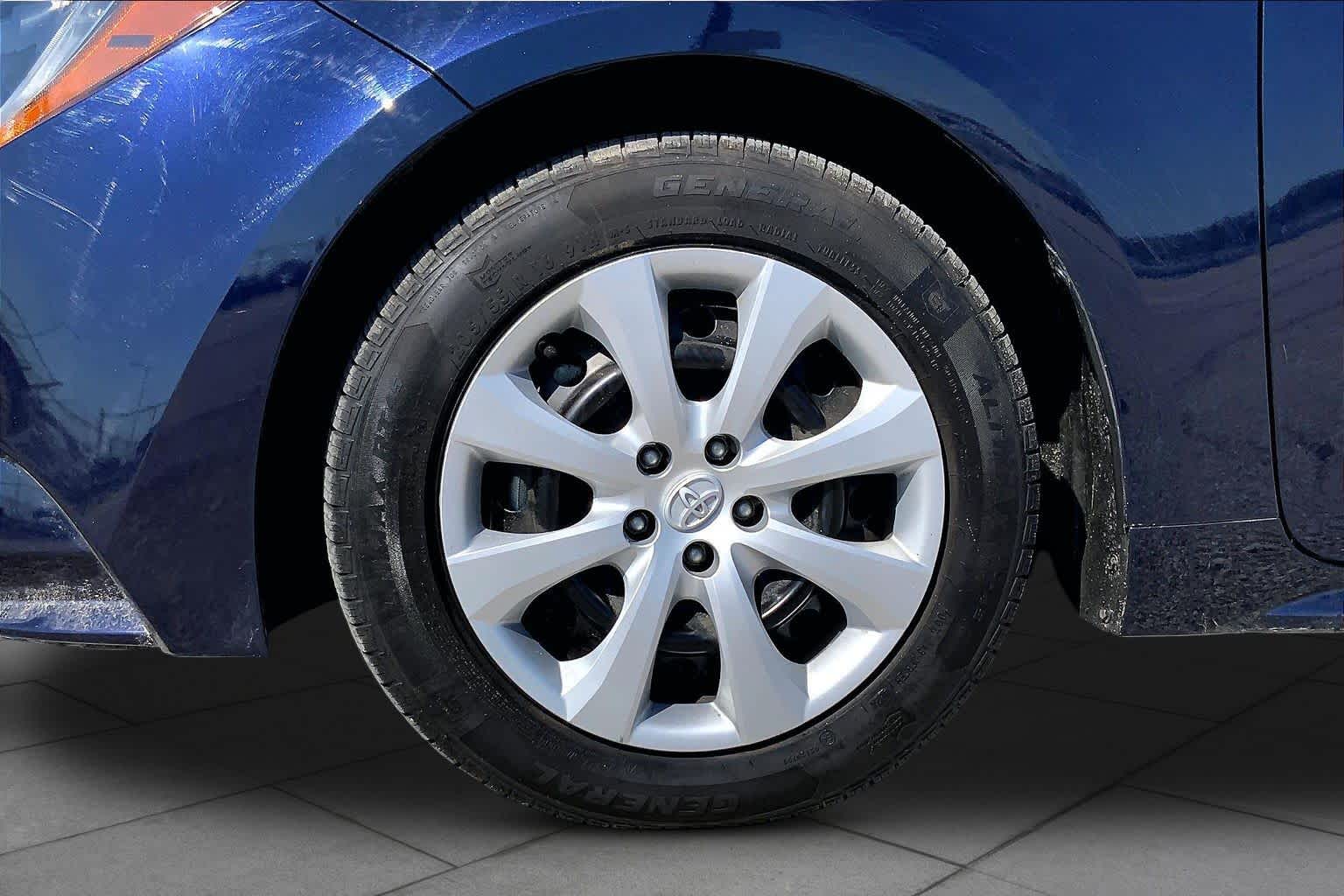 2024 Toyota Corolla LE Blueprint at Beck & Masten Kia