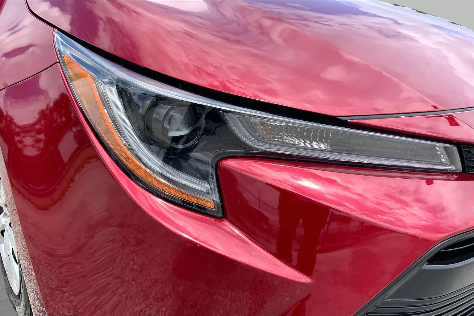 2024 Toyota Corolla LE Ruby Flare Pearl at HGreg Houston