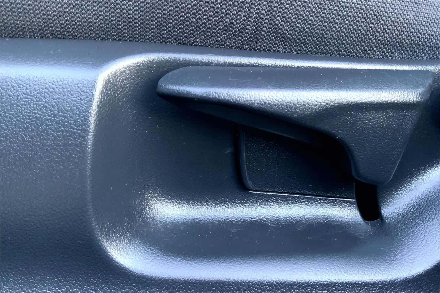 2024 Toyota Corolla photo 34 of 36