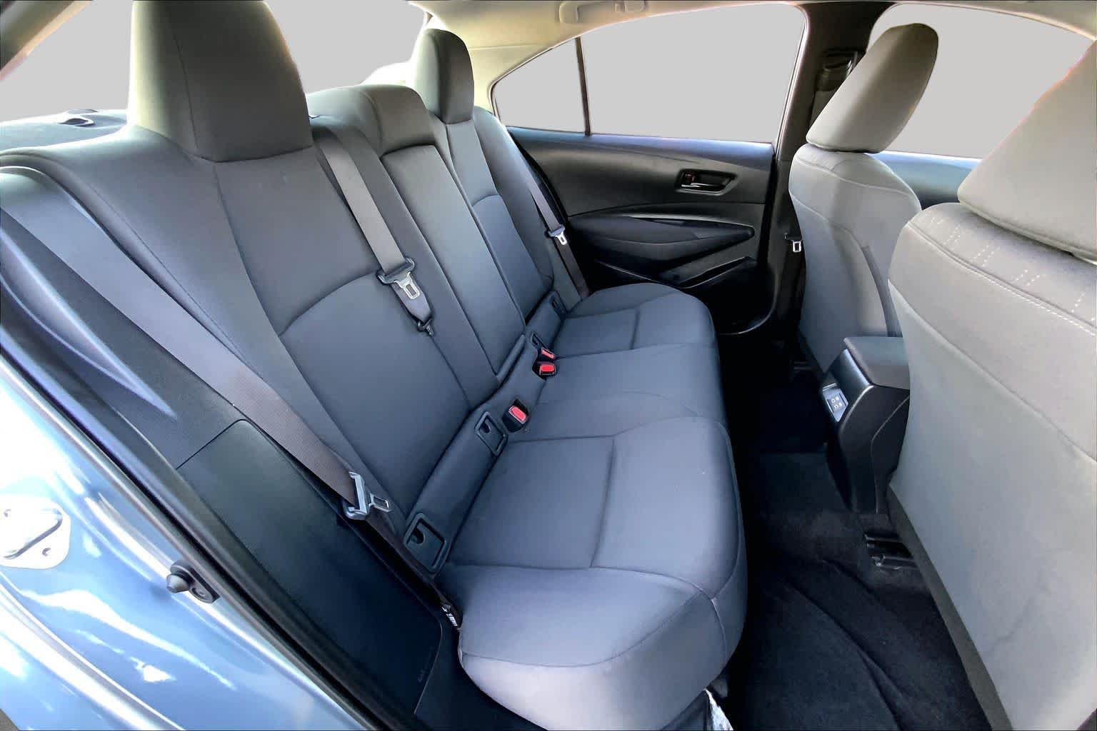2024 Toyota Corolla photo 19 of 36