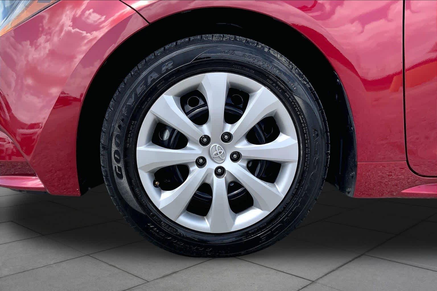 2025 Toyota Corolla LE Ruby Flare Pearl at Group 1 Toyota Southwest