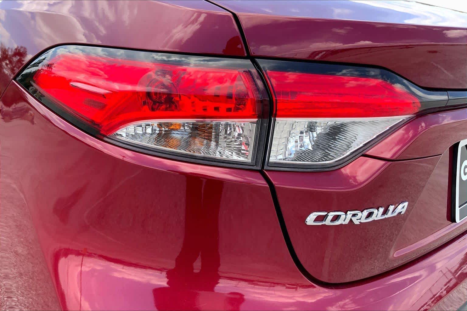 2024 Toyota Corolla LE Ruby Flare Pearl at Group 1 Toyota Southwest