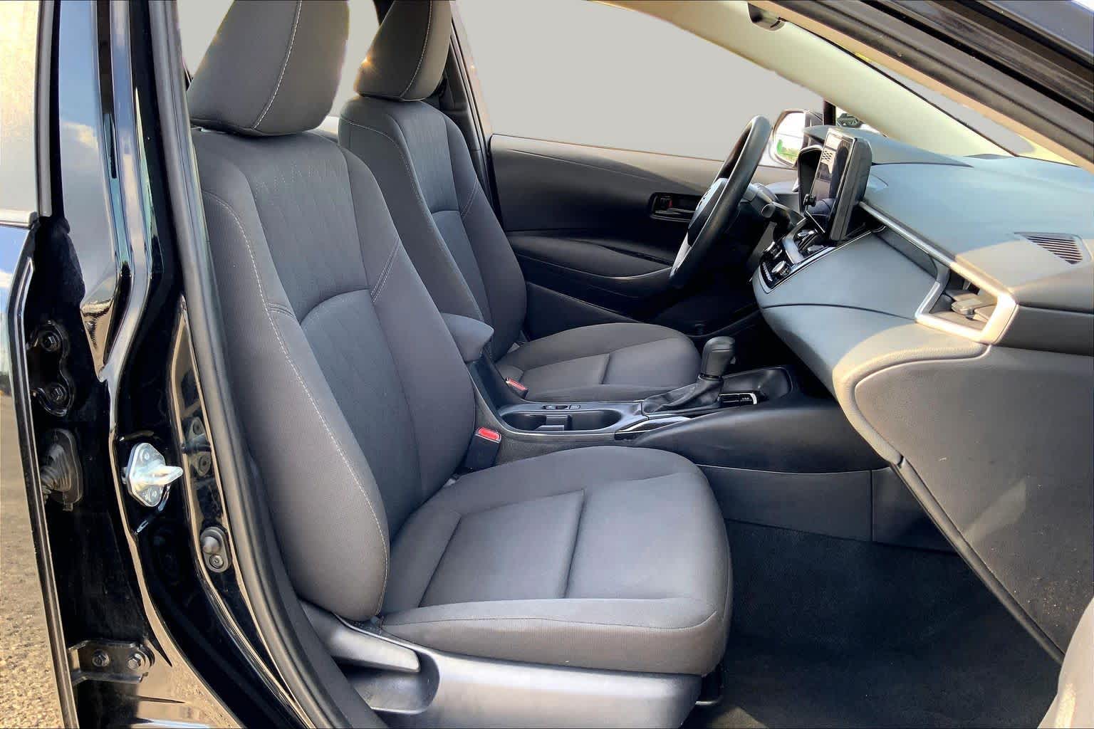 2024 Toyota Corolla photo 9 of 36