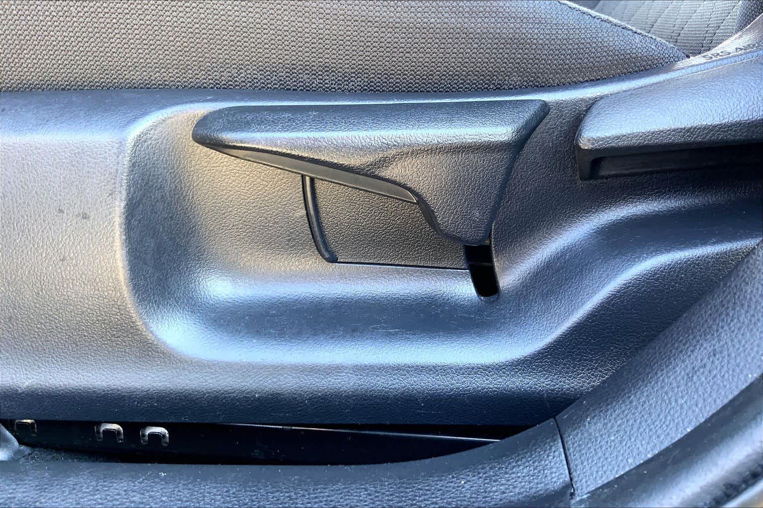 2024 Toyota Corolla photo 34 of 36