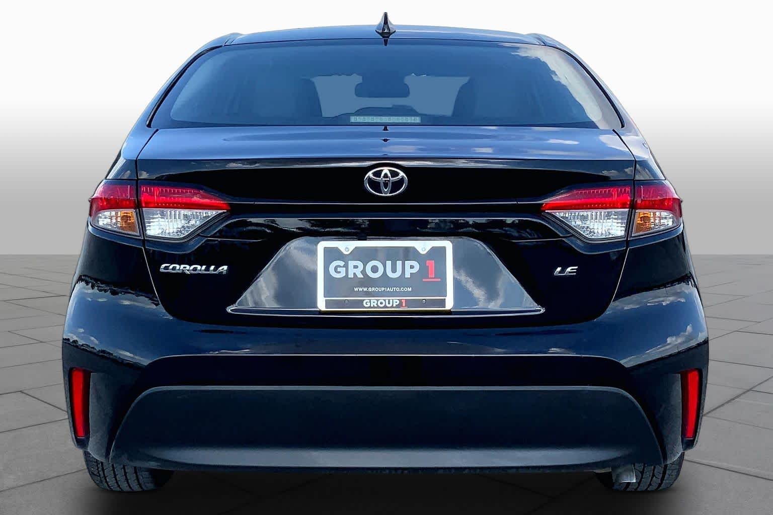 2024 Toyota Corolla photo 5 of 36