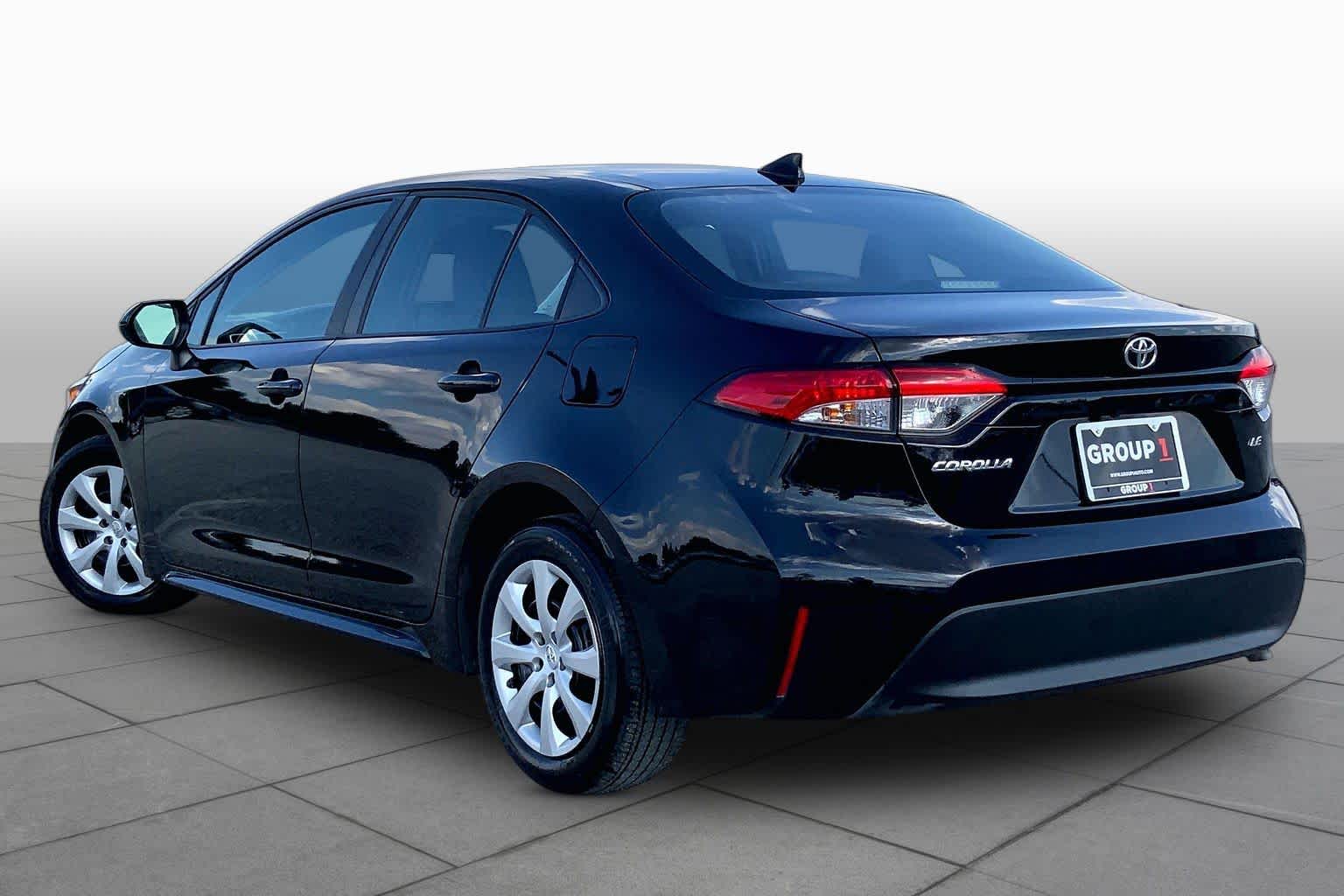 2024 Toyota Corolla photo 12 of 36
