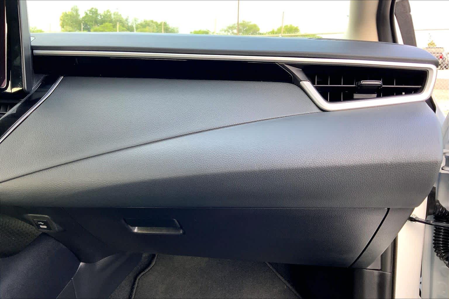 2026 Toyota Corolla LE Ice Cap at Beck & Masten Kia