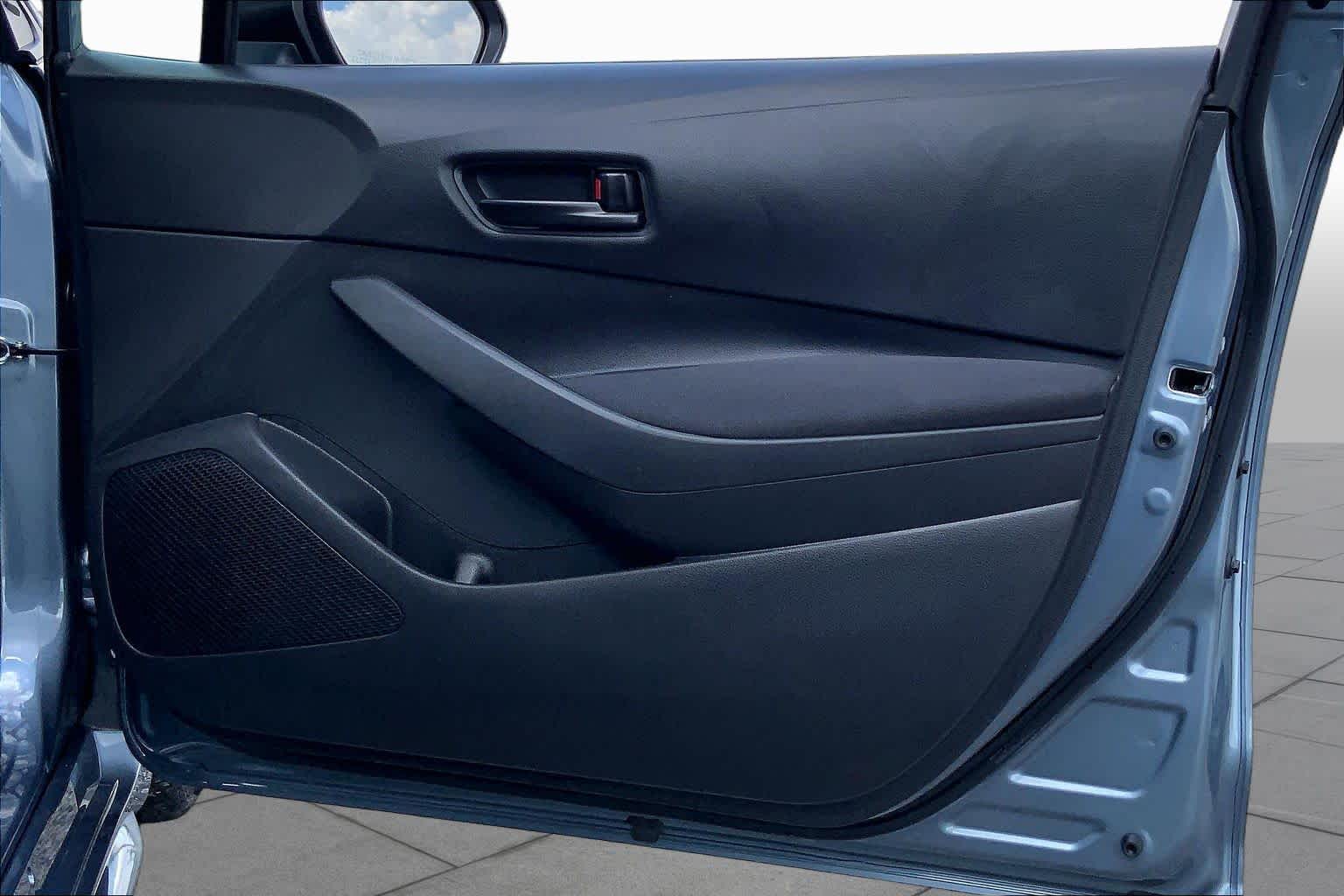 2024 Toyota Corolla photo 22 of 36