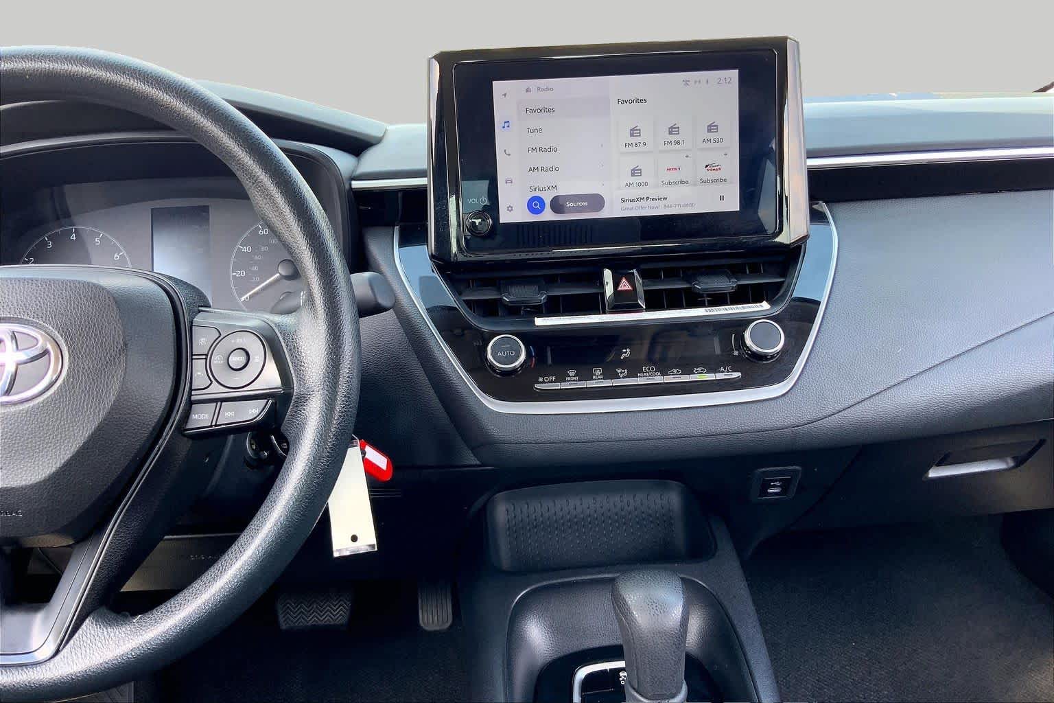 2024 Toyota Corolla photo 7 of 36