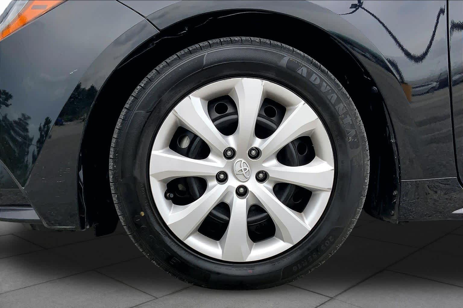 2024 Toyota Corolla LE Midnight Black Metallic at Group 1 Toyota Southwest