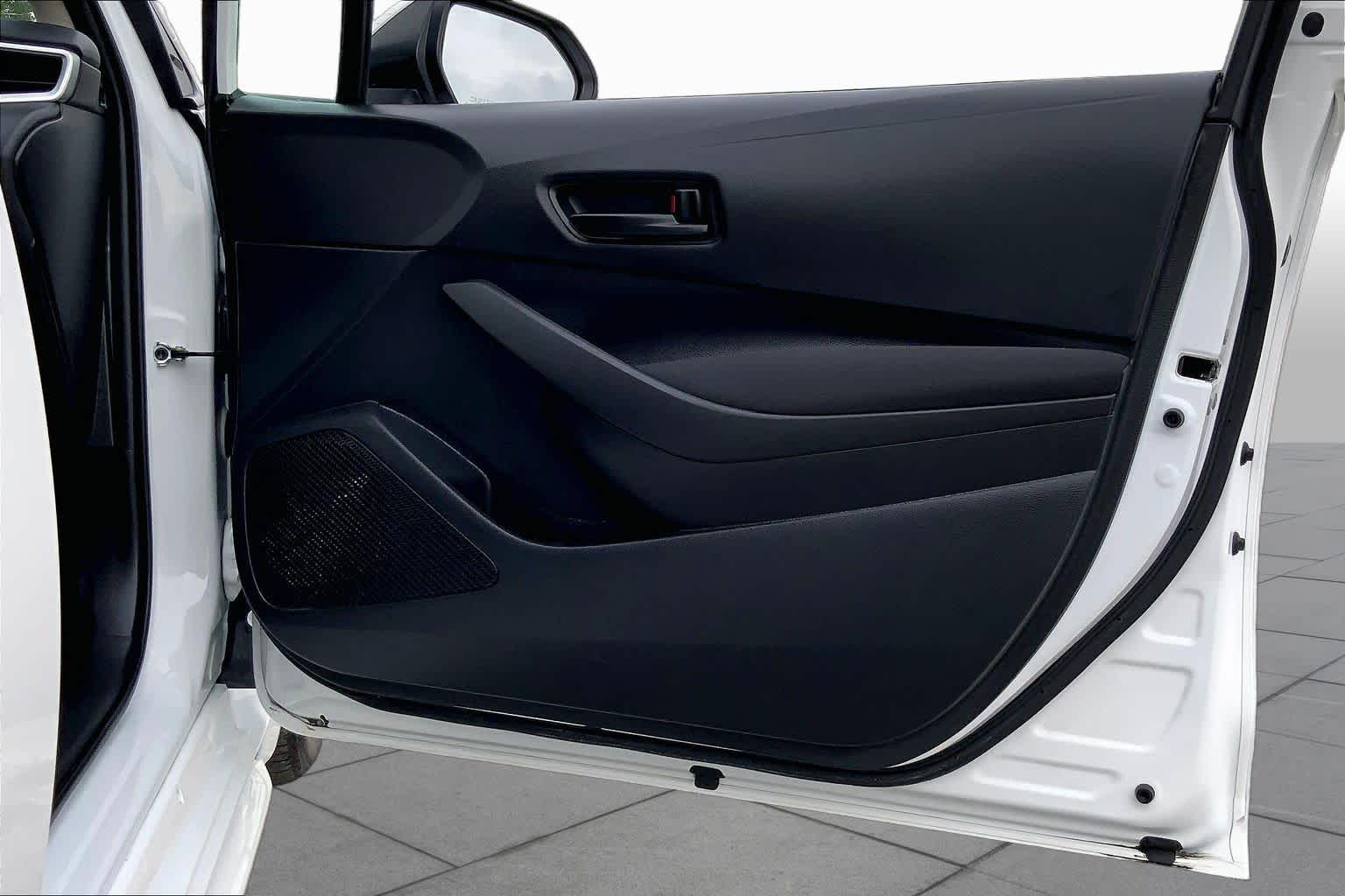 2025 Toyota Corolla LE Ice Cap at Davis Chevrolet
