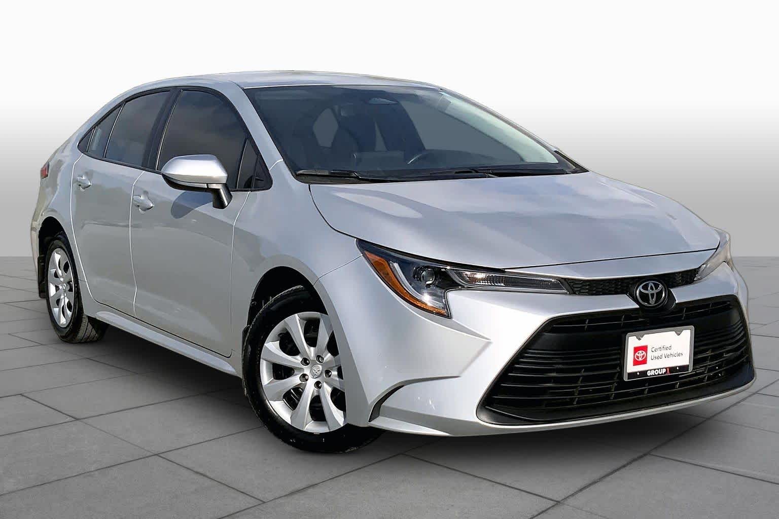 2025 Toyota Corolla LE Classic Silver Metallic at Davis Chevrolet