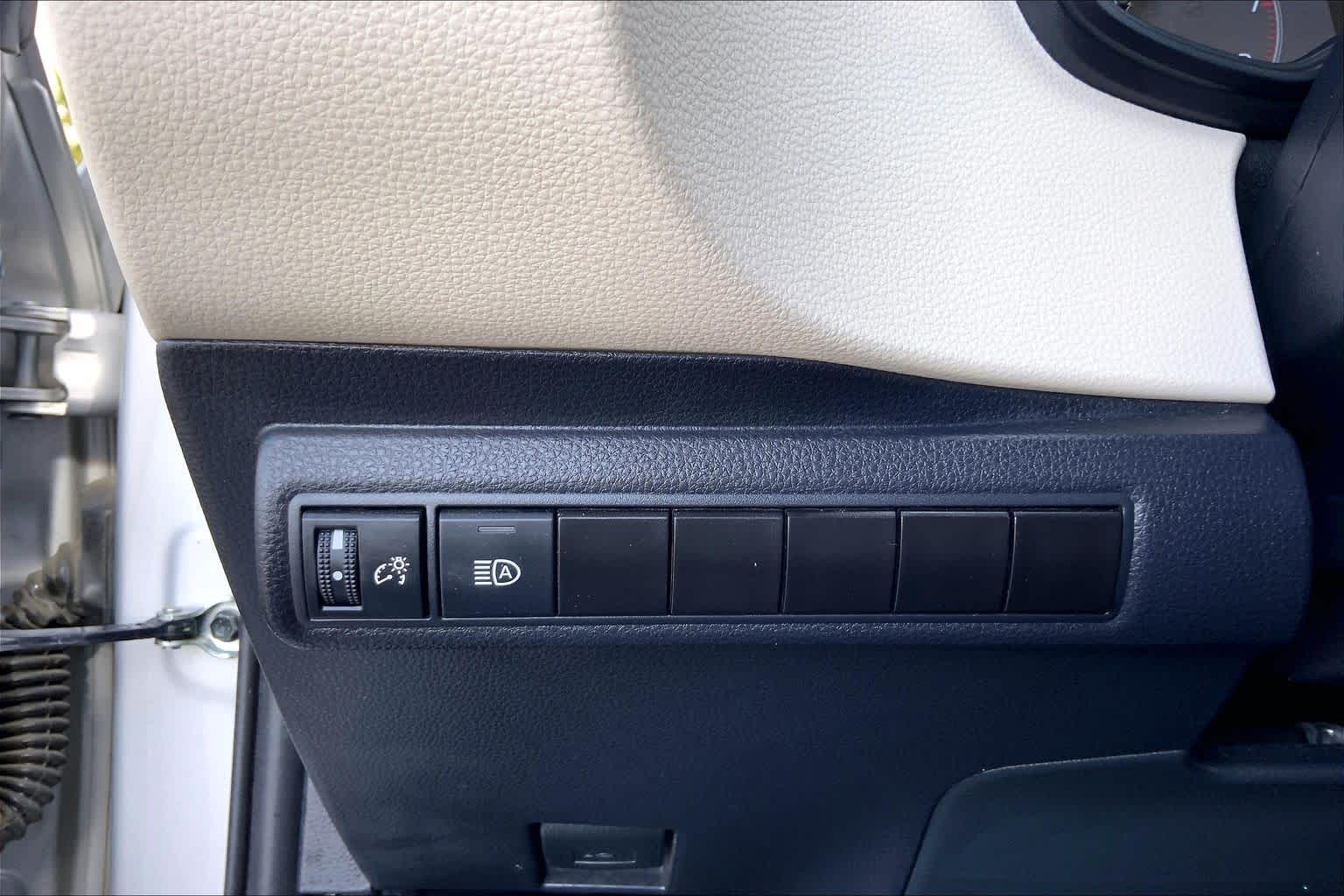 2025 Toyota Corolla LE Classic Silver Metallic at Davis Chevrolet
