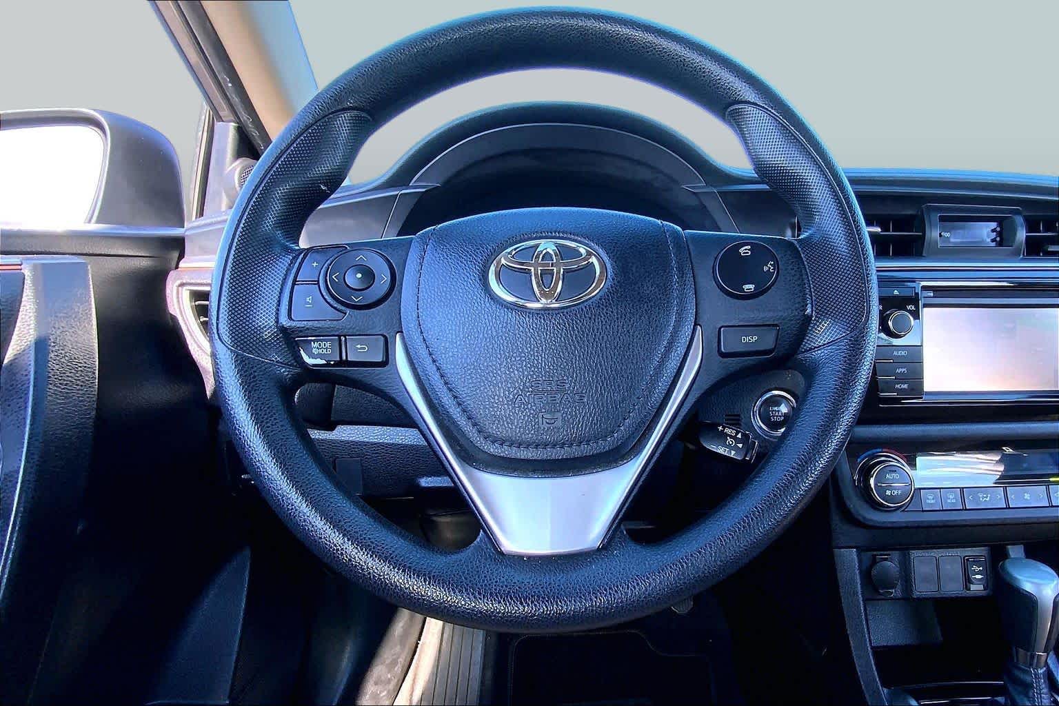 2014 Toyota Corolla photo 6 of 36