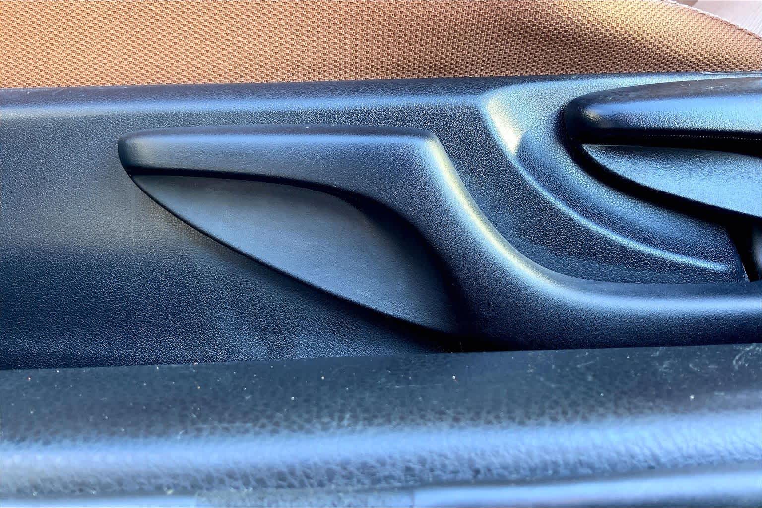 2014 Toyota Corolla photo 34 of 36