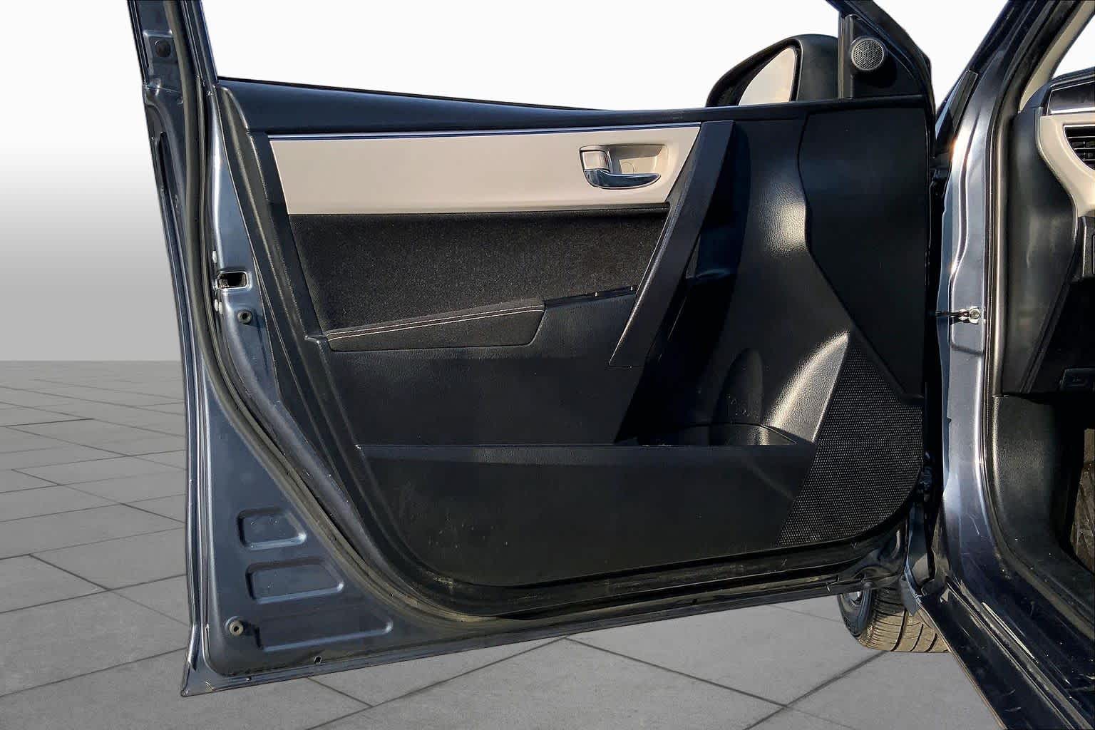 2015 Toyota Corolla LE Slate Metallic at Group 1 Toyota Southwest