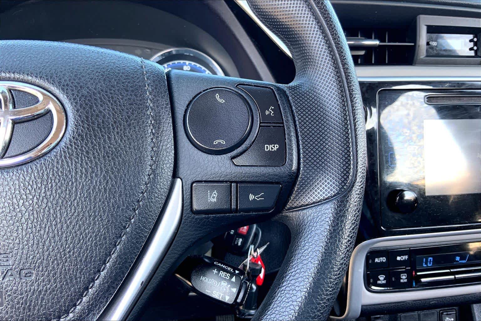 2018 Toyota Corolla LE Slate Metallic at Group 1 Toyota Southwest