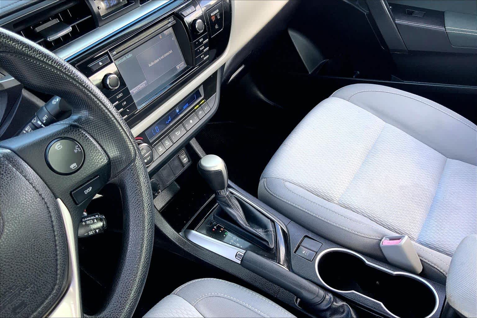 2016 Toyota Corolla LE Super White at Auto Boutique Texas