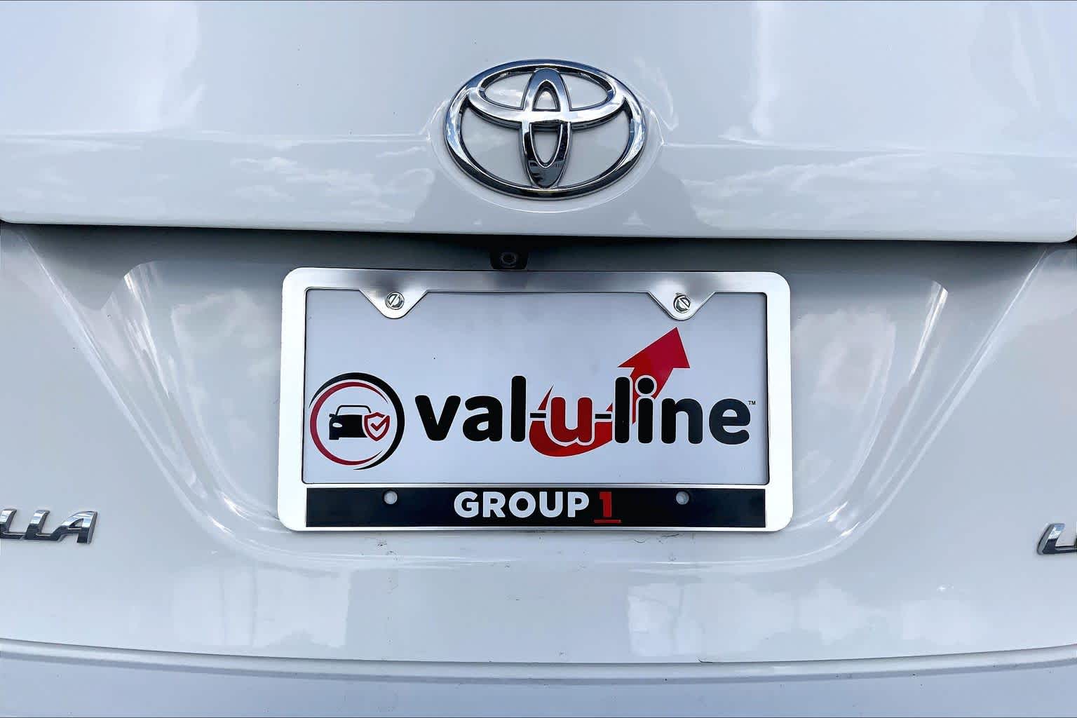 2016 Toyota Corolla LE Super White at Auto Boutique Texas