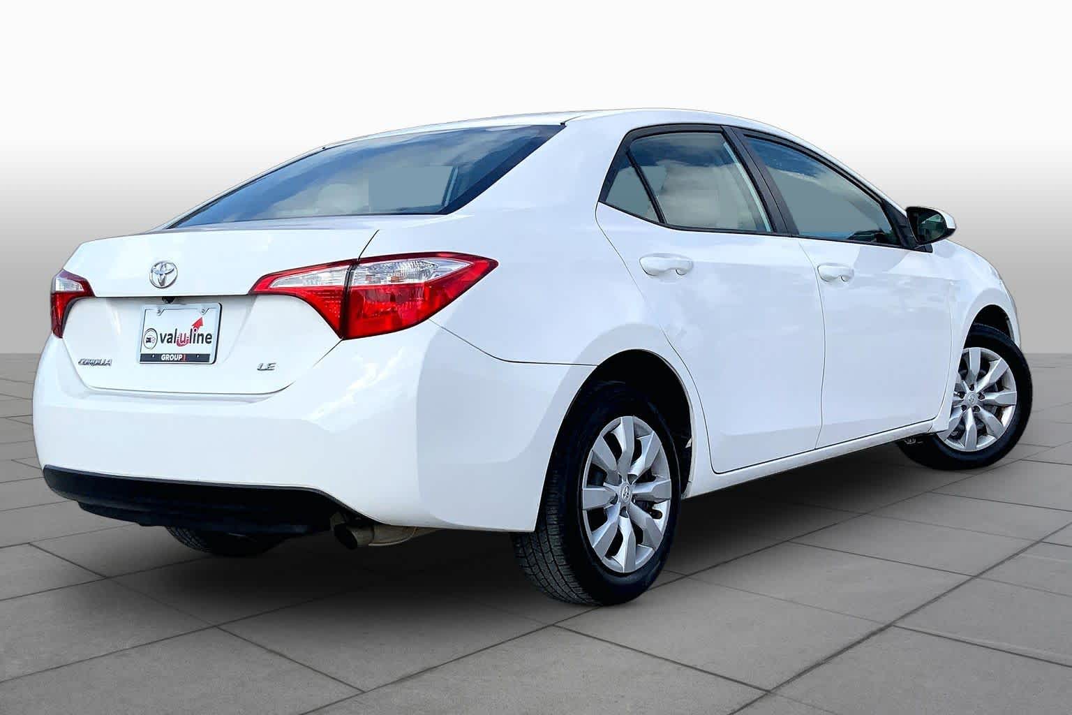 2016 Toyota Corolla LE Super White at Auto Boutique Texas