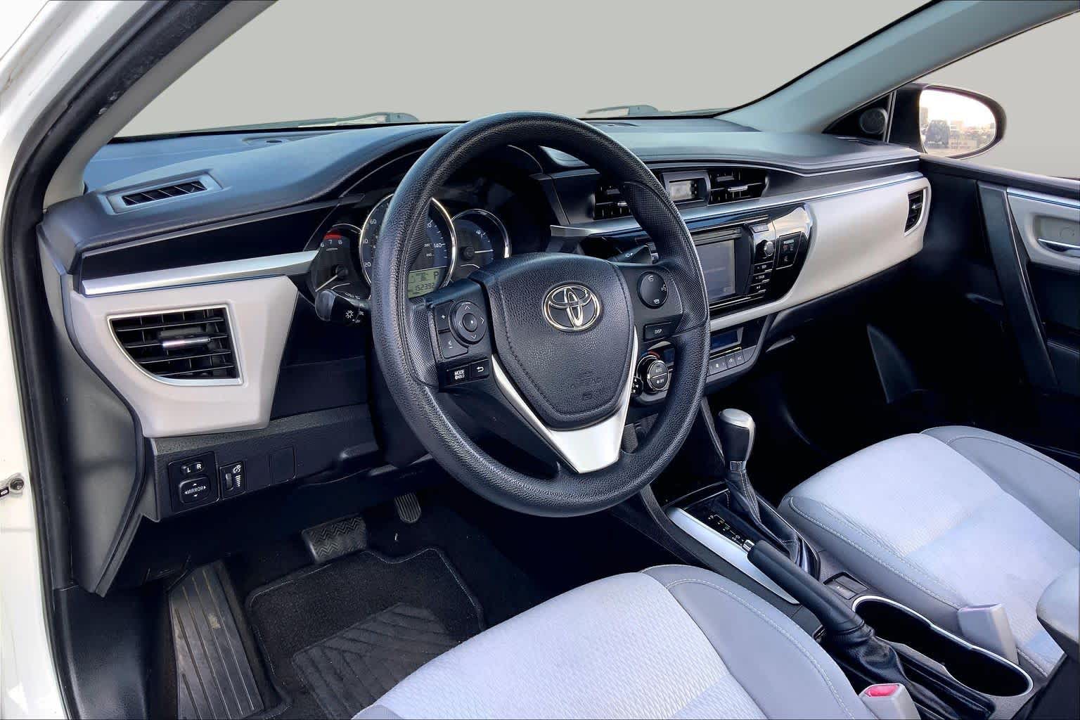 2016 Toyota Corolla LE Super White at Auto Boutique Texas