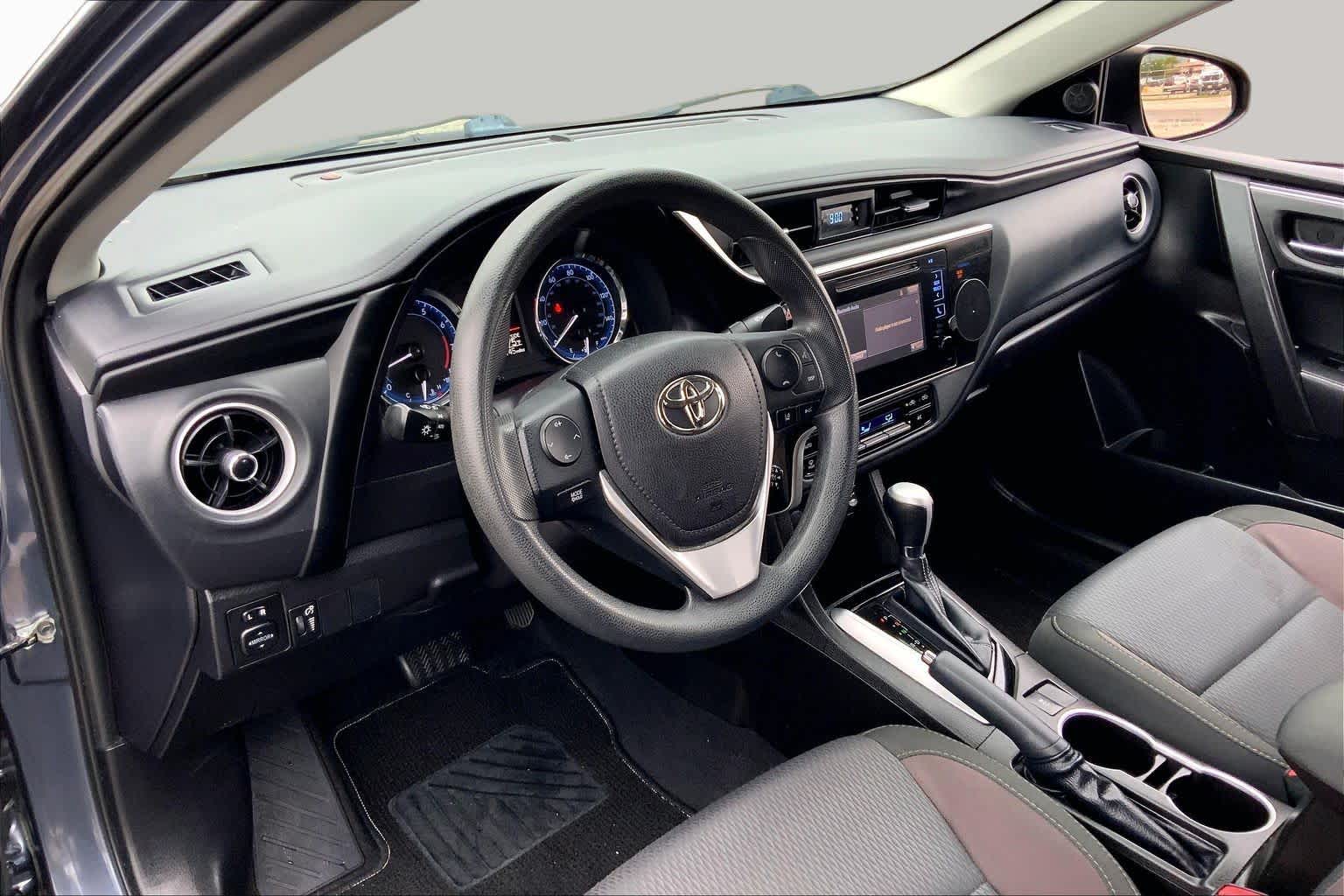 2018 Toyota Corolla LE Slate Metallic at AutoNation USA Houston