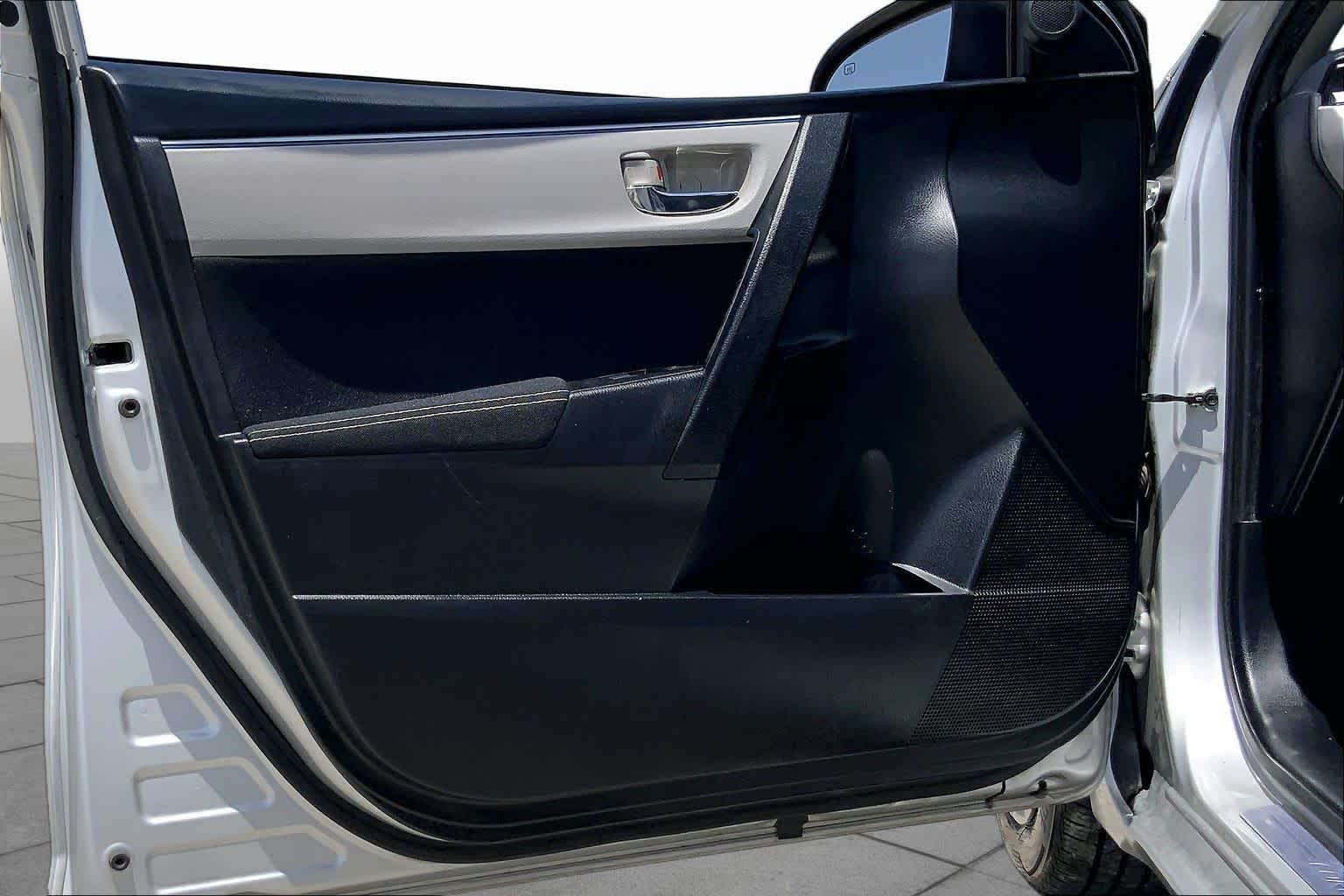 2016 Toyota Corolla LE Classic Silver Metallic at Mac Haik Ford