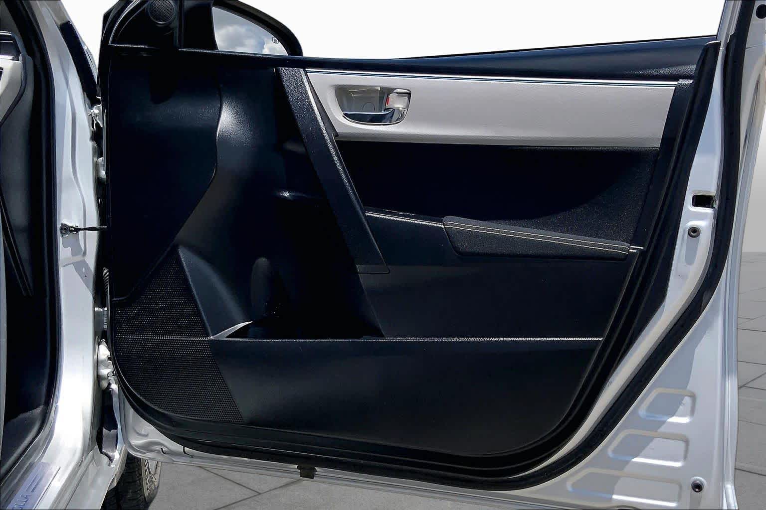 2016 Toyota Corolla LE Classic Silver Metallic at Mac Haik Ford