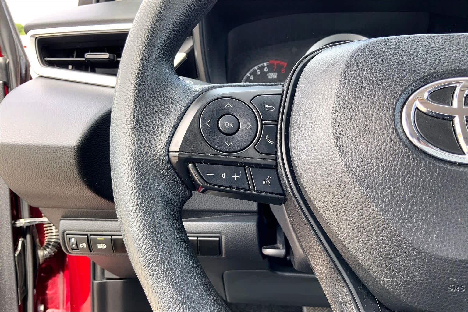 2022 Toyota Corolla LE Ruby Flare Pearl at HGreg Houston