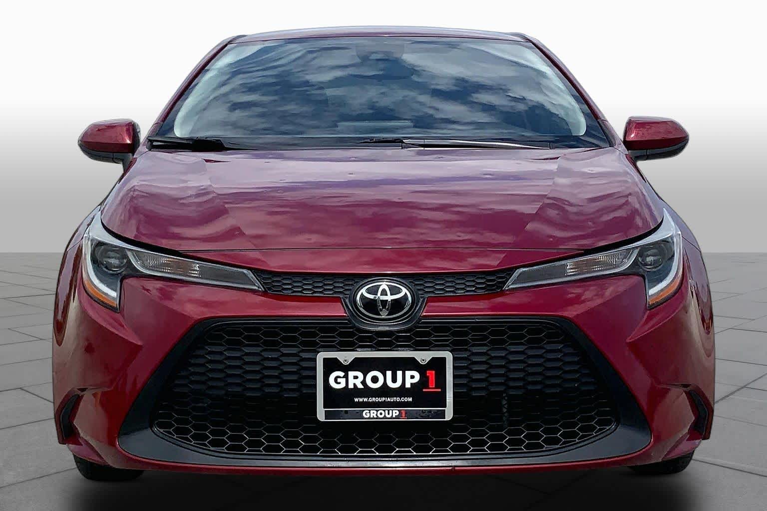 2022 Toyota Corolla LE Ruby Flare Pearl at HGreg Houston