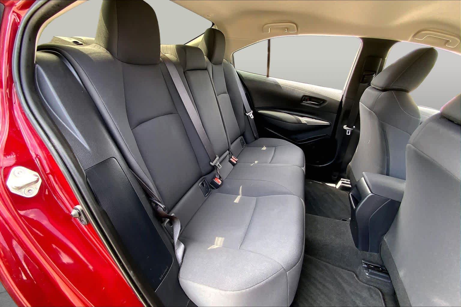 2022 Toyota Corolla LE Ruby Flare Pearl at HGreg Houston