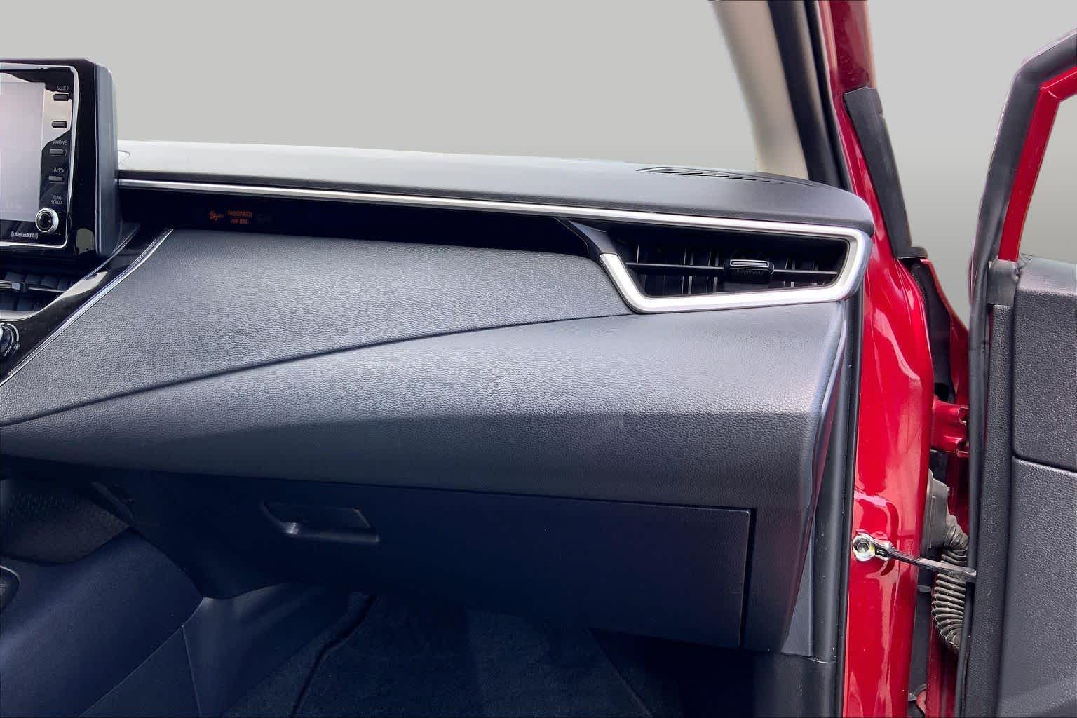 2022 Toyota Corolla LE Ruby Flare Pearl at HGreg Houston
