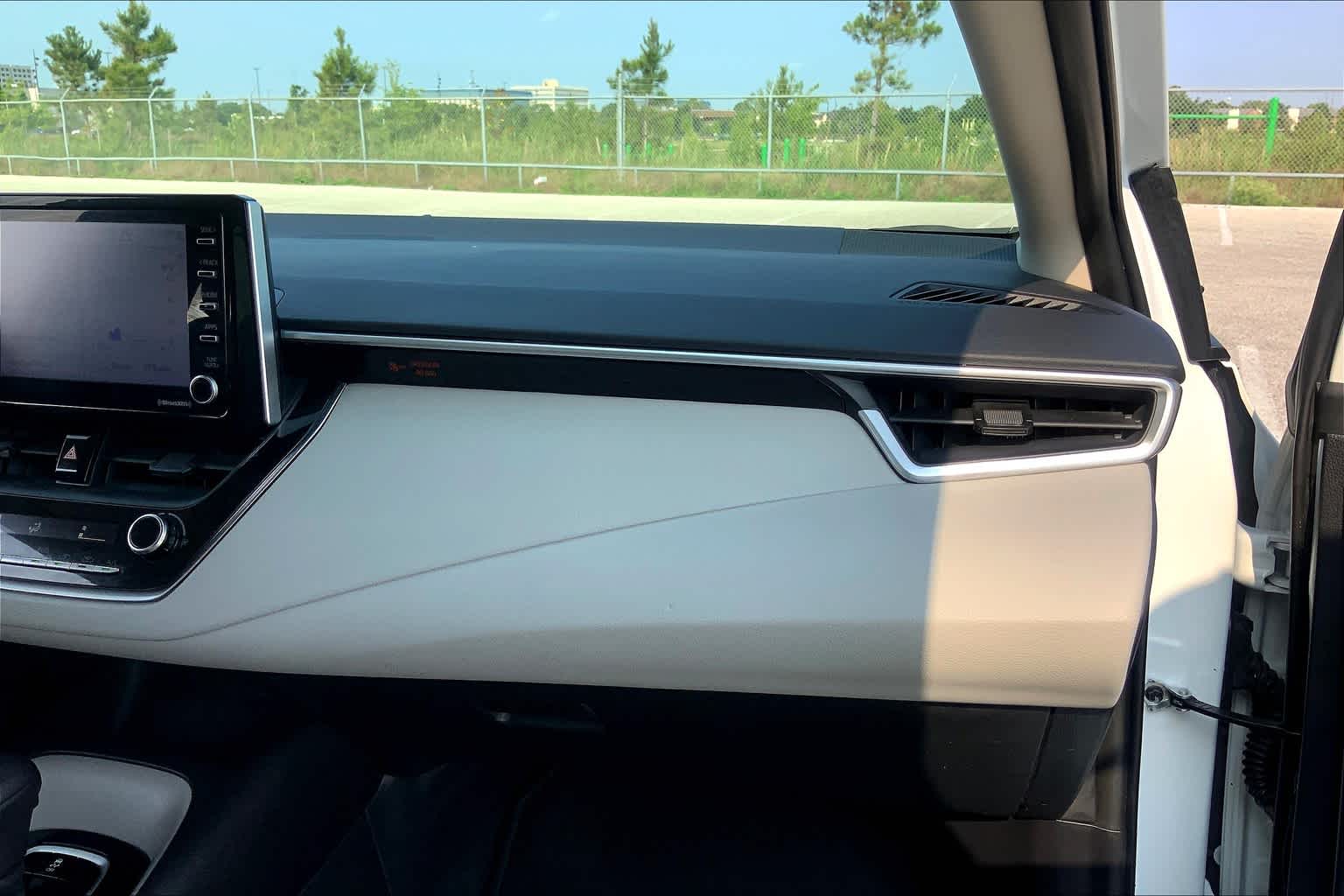 2021 Toyota Corolla LE Super White at HGreg Houston