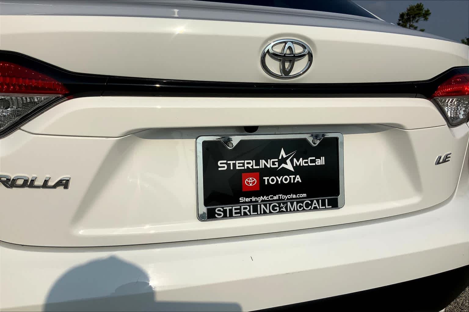 2021 Toyota Corolla LE Super White at HGreg Houston