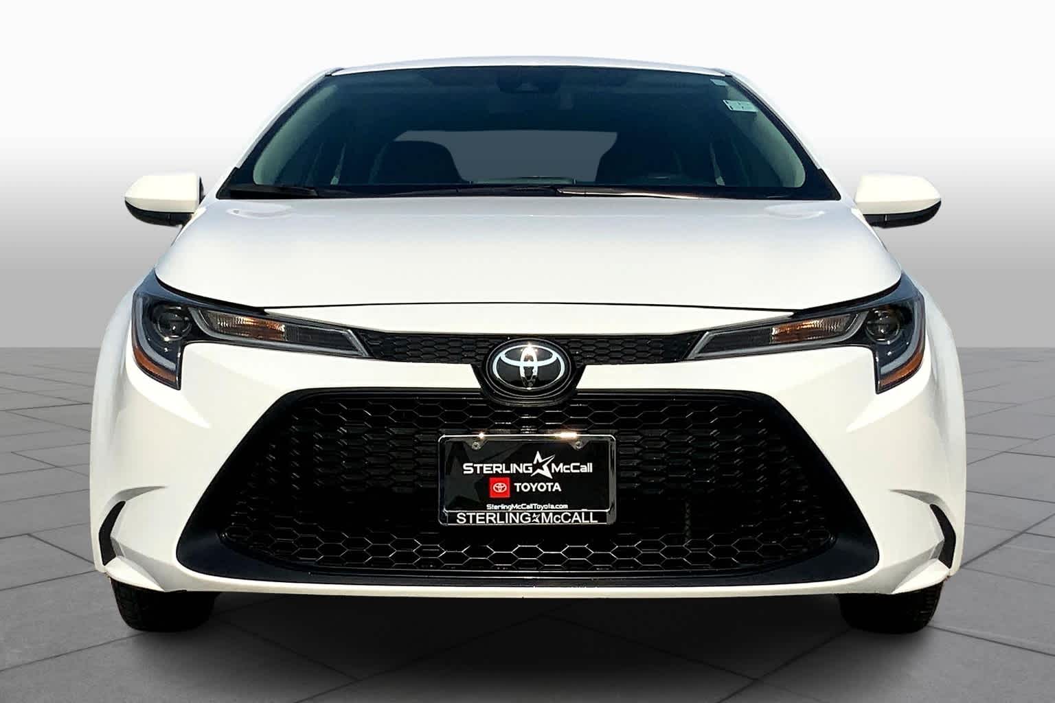 2021 Toyota Corolla LE Super White at HGreg Houston