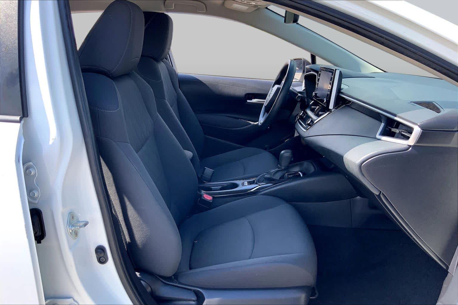 2021 Toyota Corolla LE Super White at AutoNation USA Katy