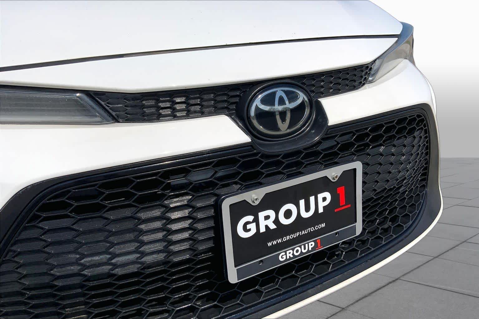 2021 Toyota Corolla LE Super White at AutoNation USA Katy