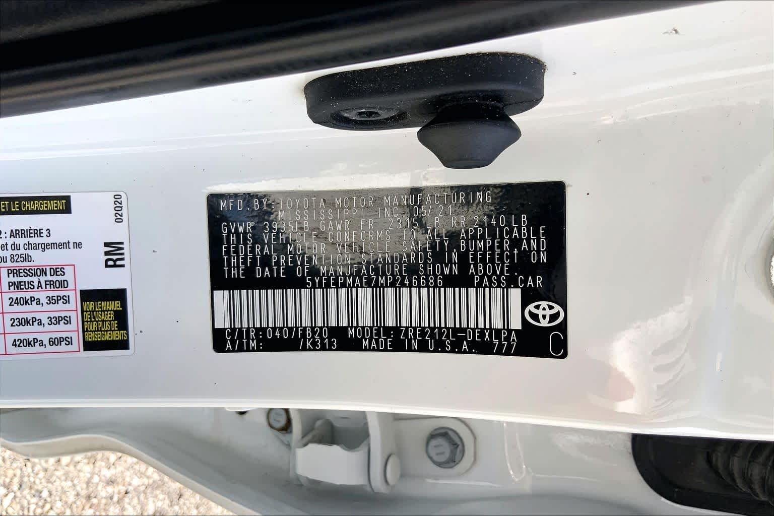 2021 Toyota Corolla LE Super White at AutoNation USA Katy