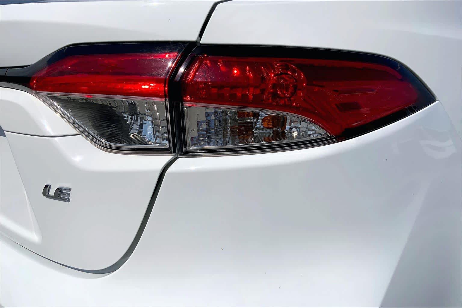 2021 Toyota Corolla LE Super White at AutoNation USA Katy
