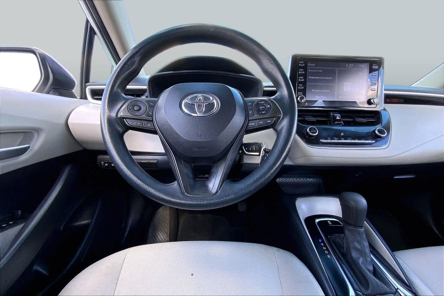 2021 Toyota Corolla photo 6 of 36